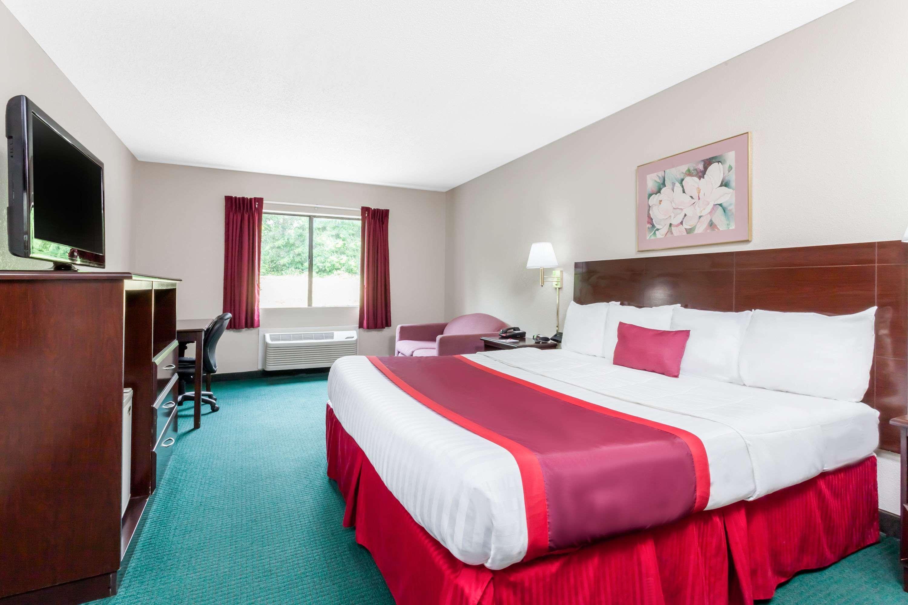 Ramada By Wyndham Tell City Exterior foto